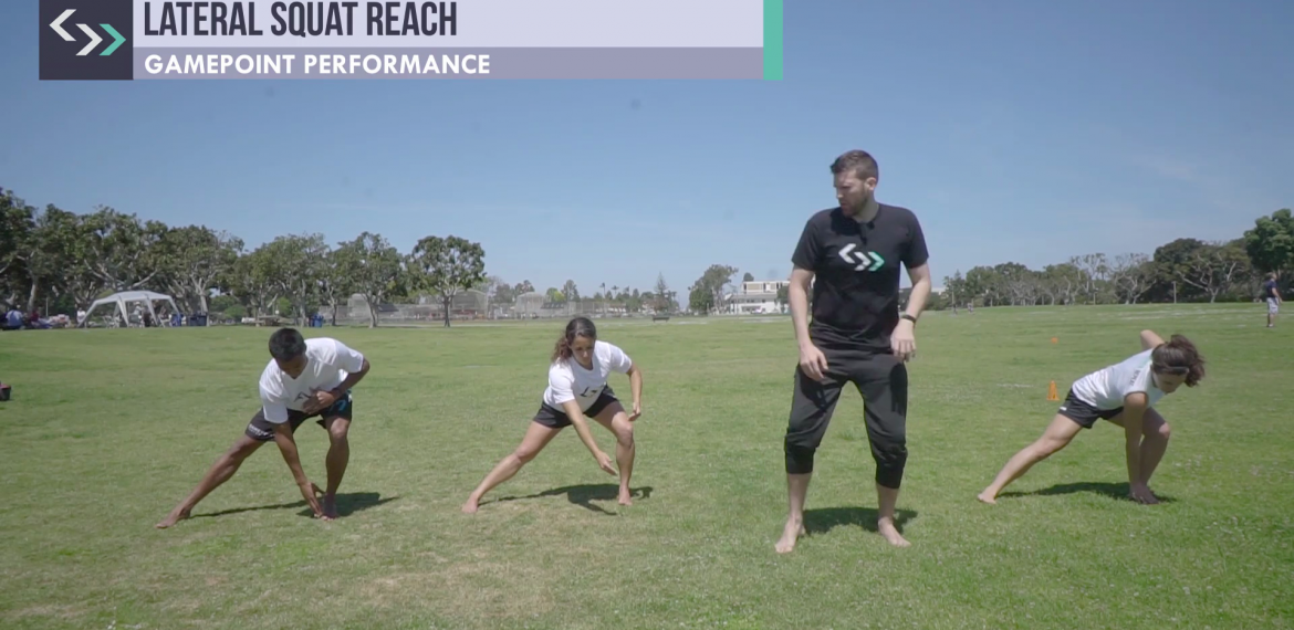 Lateral Squat Reach (field)